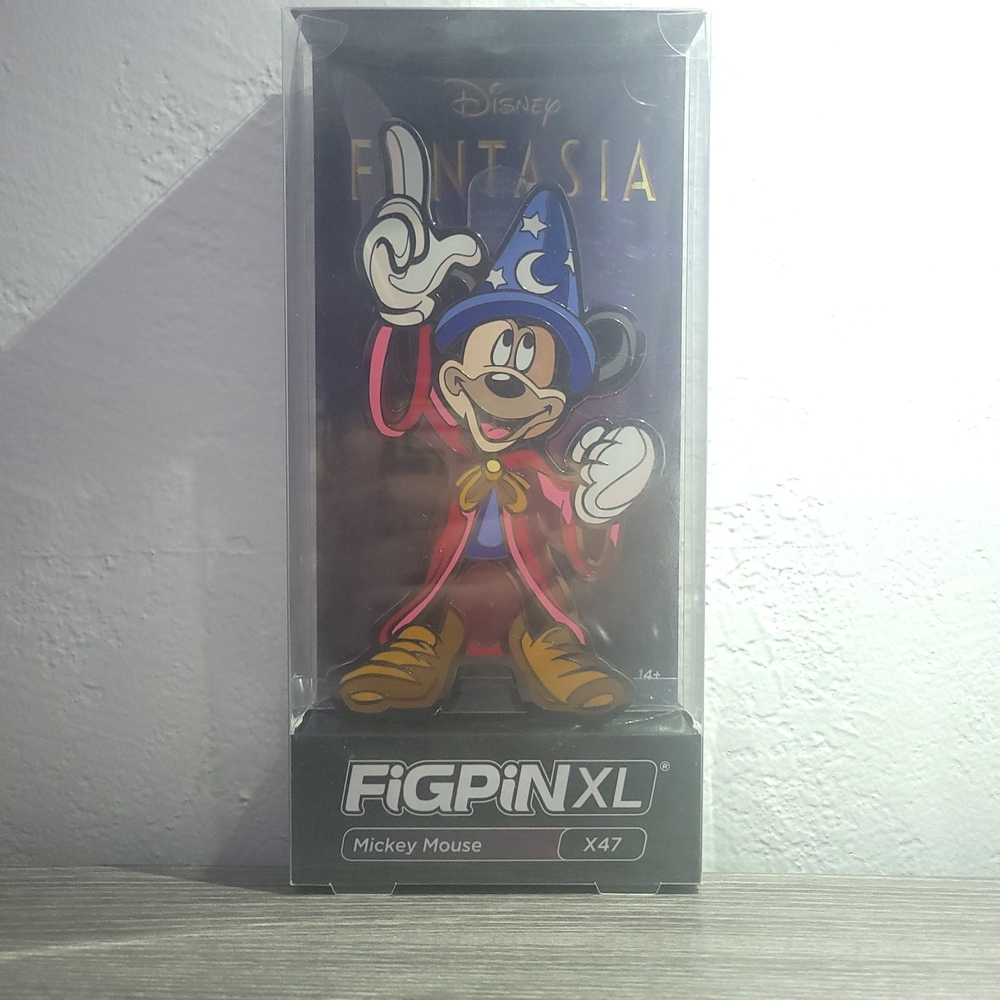 Disney FiGPiN XL Mickey Mouse Sorcerer’s Apprentice Fantasia Collectible Pin NIB